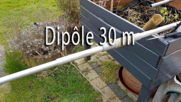 Une antenne pour le 30 M