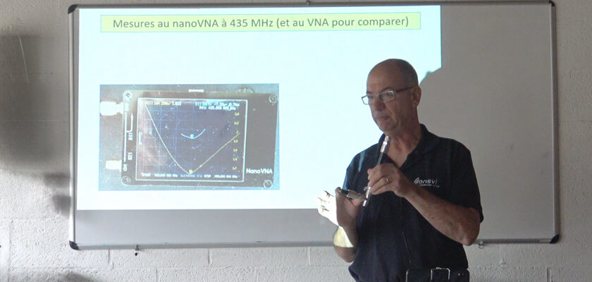 Plongée dans l'Art des Antennes avec ON4IJ - Un Exposé Incontournable !