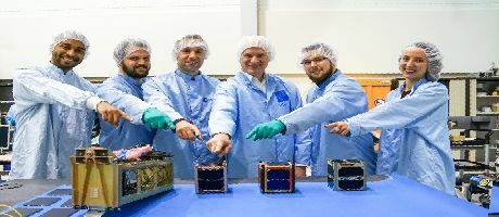 Stratégie  de  projets  nanosatellites et CubeSats à  l'ULG